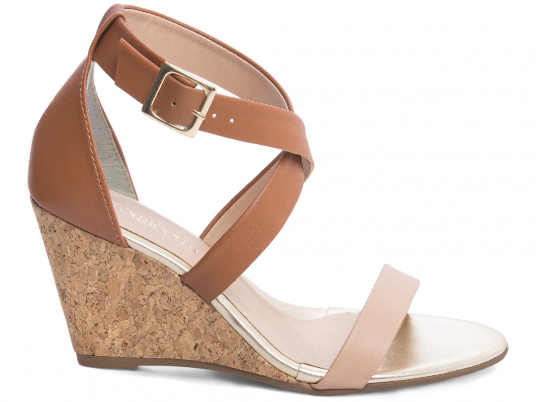 Sandália Plataforma de Cunha Anabela